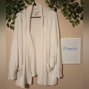 Womens CAbi White Cardigan - XL
